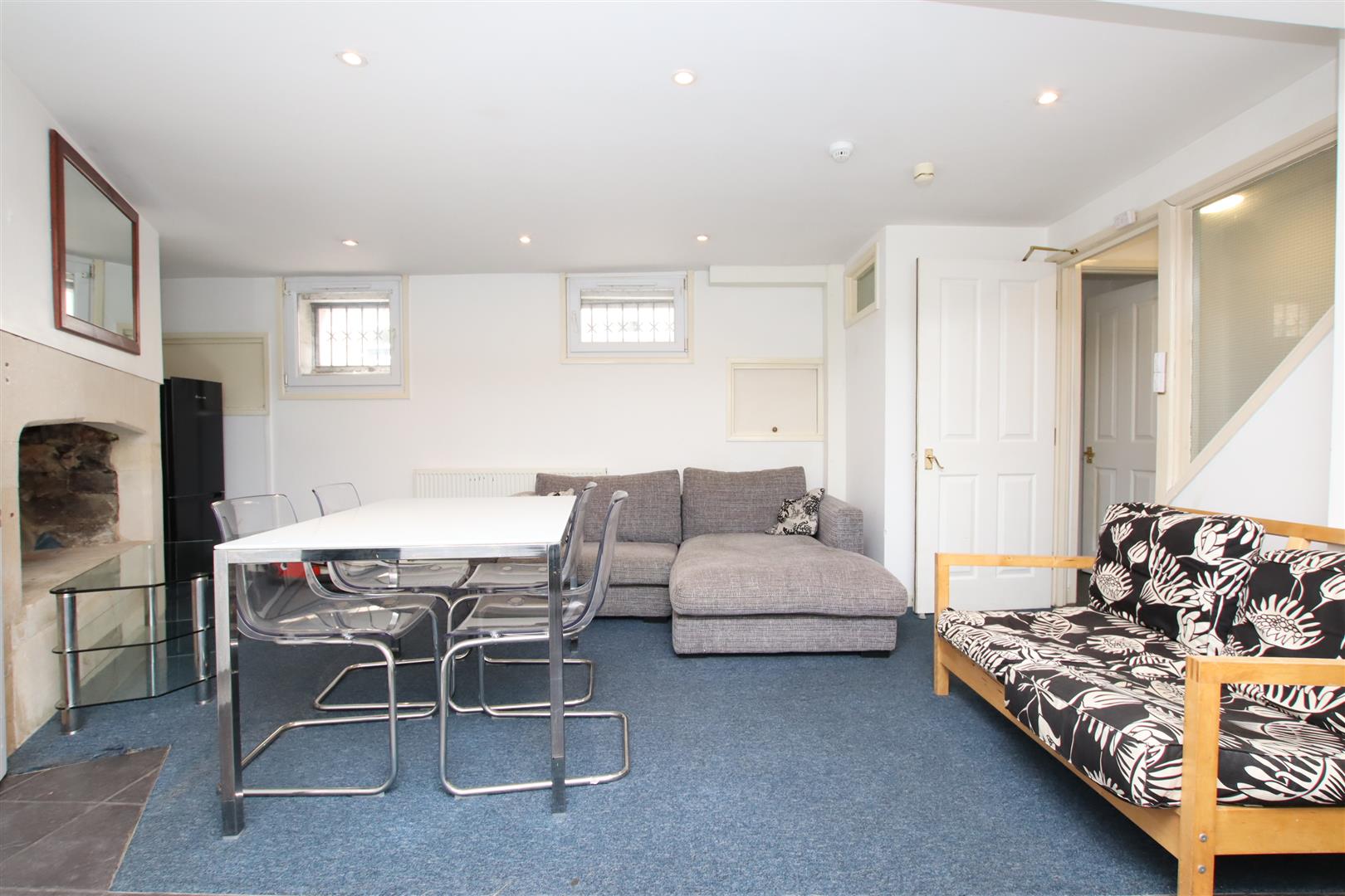 Guinea Lane, Bath, BA1